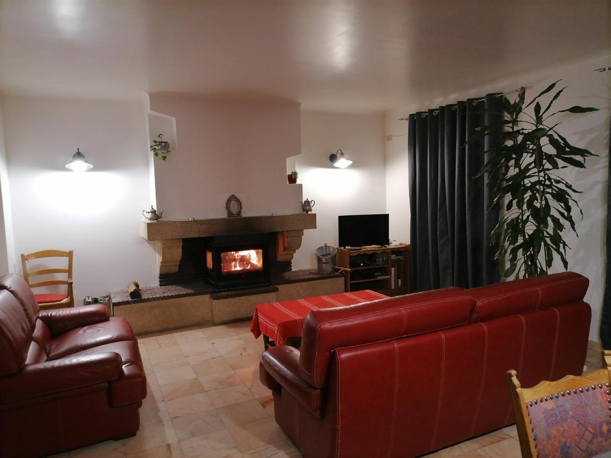 La Maison De Raph Villeneuve d'Olmes ภายนอก รูปภาพ